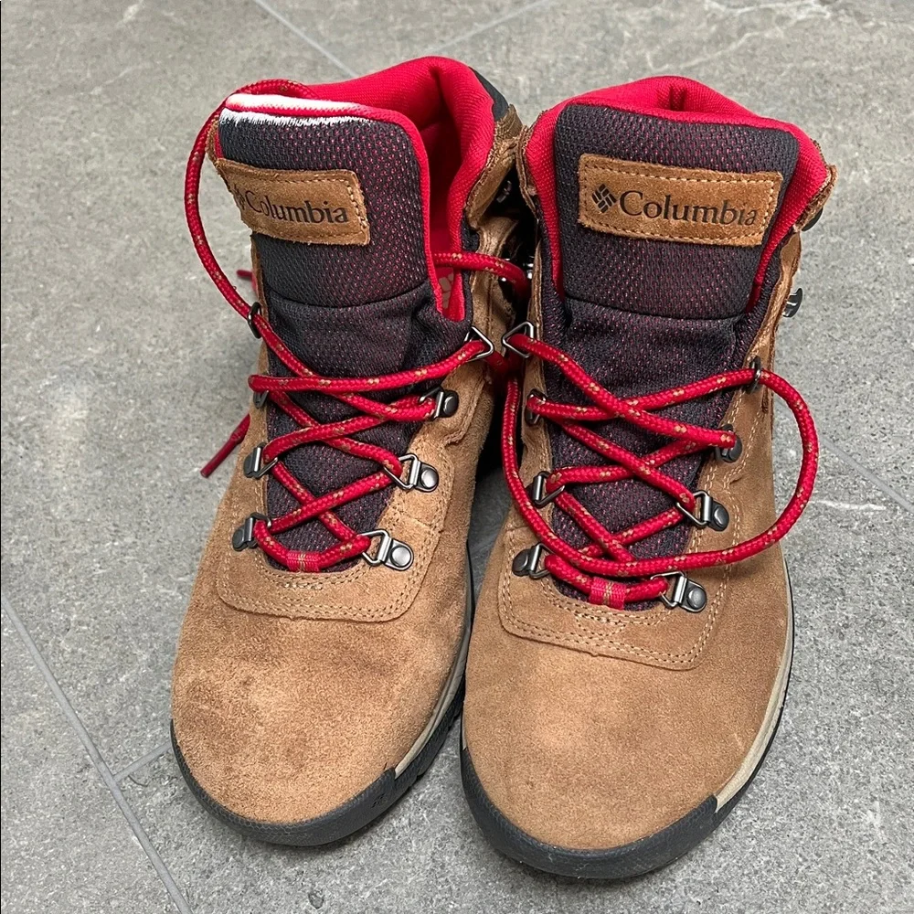Columbia Women's Newton Ridge Plus Waterproof Boots - Brown and Red - Picture 3 of 8